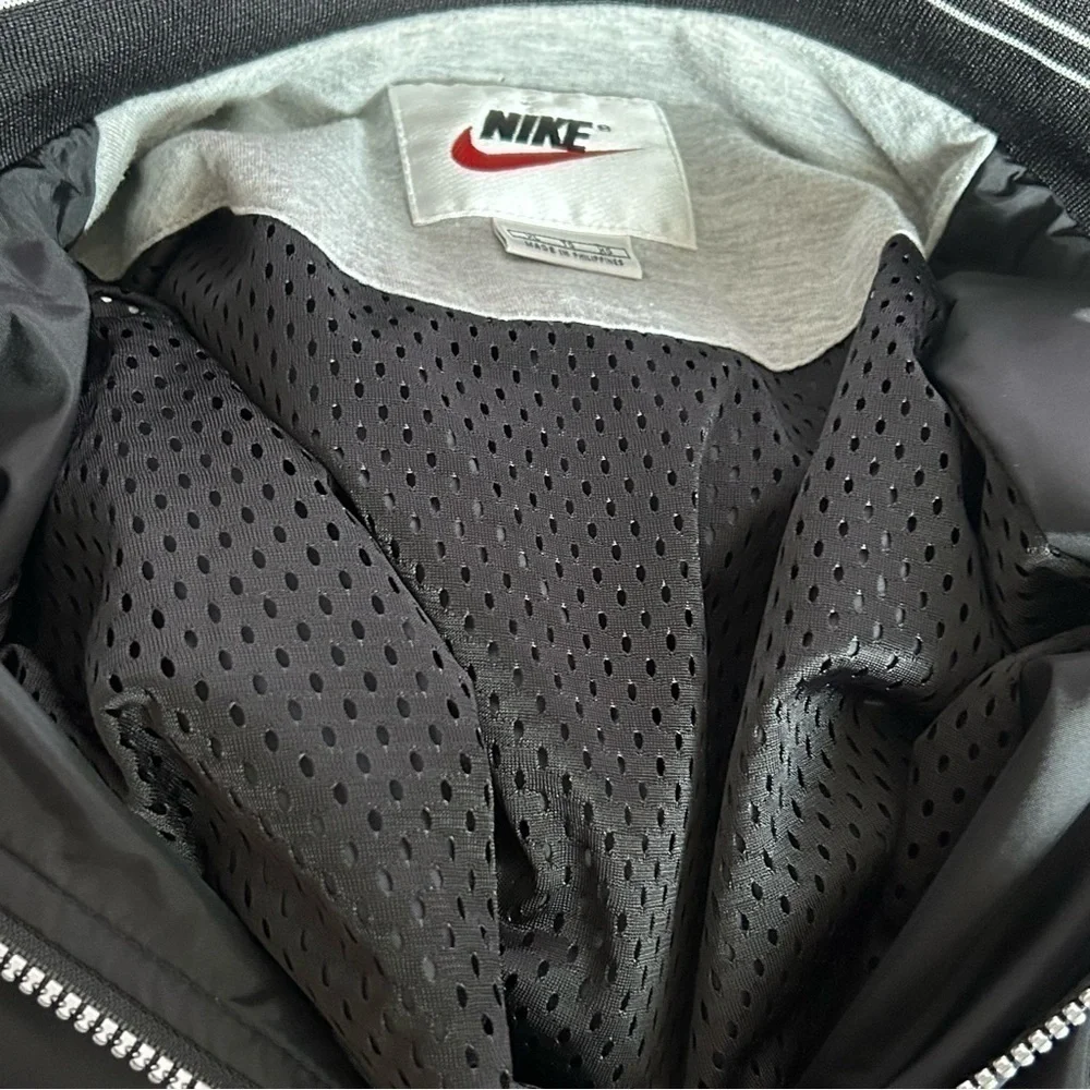 Vintage Nike Quarter Zip Windbreaker